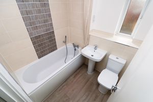 Family Bathroom- click for photo gallery